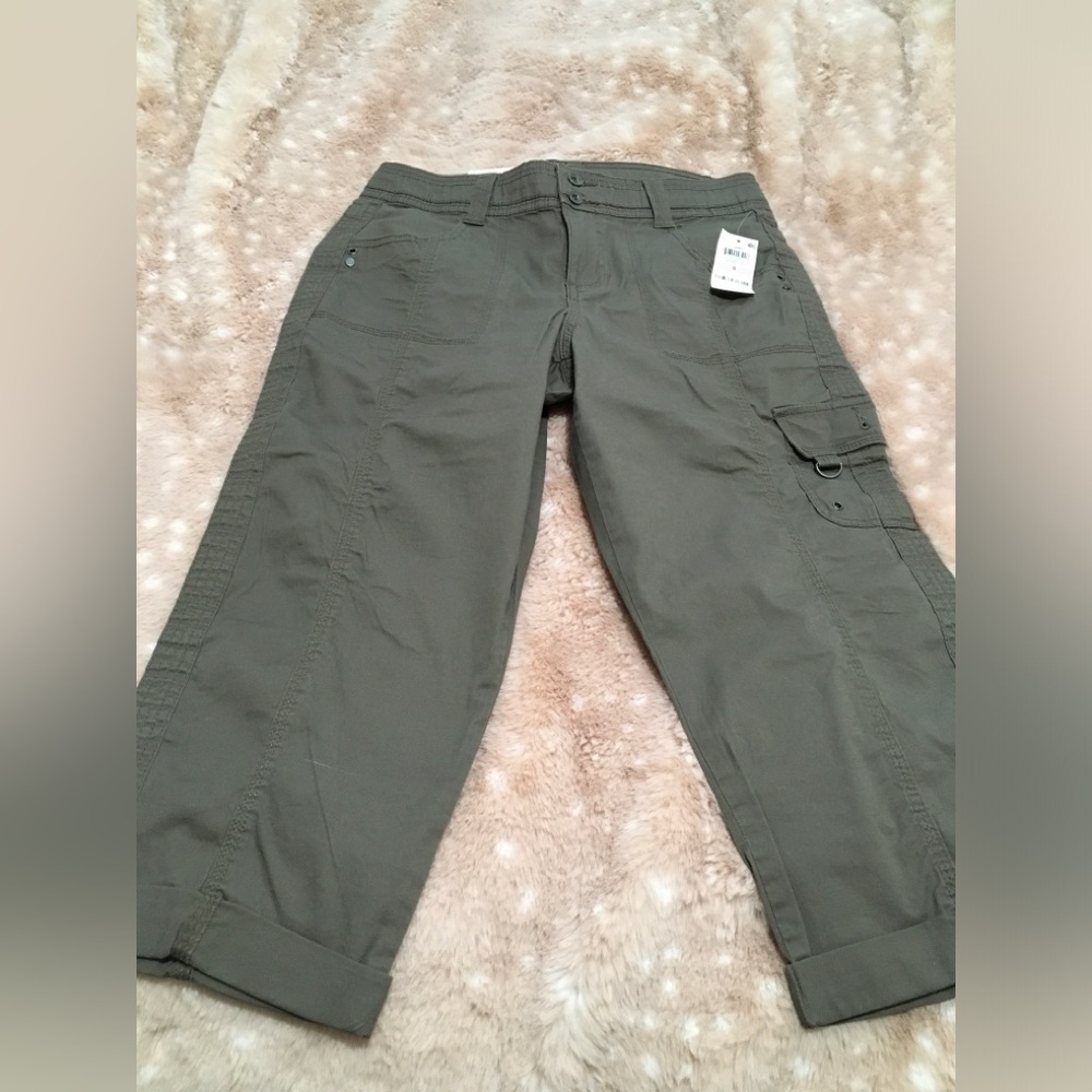style and Company Brown Clay Cargo Capris - Comfort Fit